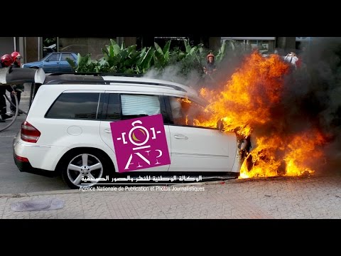 بالفيديو شاهد احتراق سيارة قرب فندق فرح في الدار البيضاء