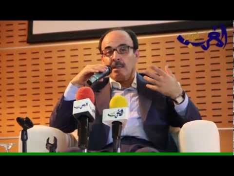 شاهد الأمين العام لحزب الأصالة إلياس العماري يشرح قصة المعلم و البقرة