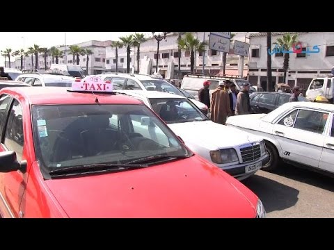 استمرار احتجاجات أصحاب التاكسيات في الدار البيضاء