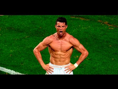 ضربة ساخنة من روك لرونالدو في خناقة شايك