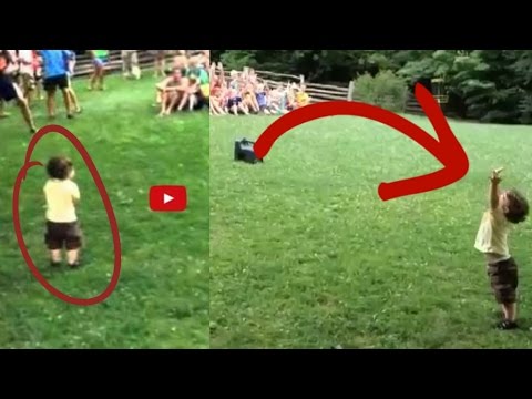 شاهد رد فعل طفل وجد نفسه أمام 500 فتاة