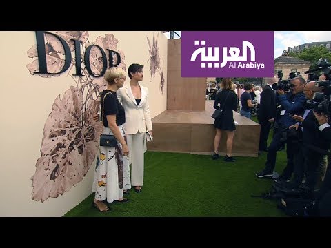 شاهد سيلين ديون في عرض أزياء ديور