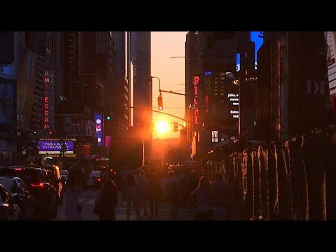 لقطات نادرة لغروب مميز لشمس مانهاتن