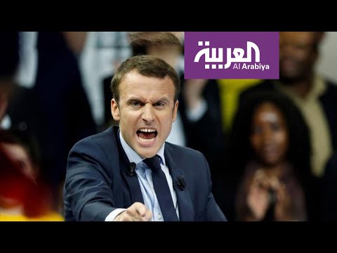 شاهد إيمانويل ماكرون يقلد شيراك ويطرد شرطيًا إسرائيليًا من كنيسة القديسة آن