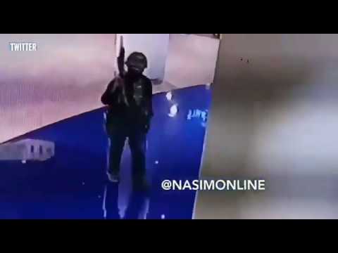 شاهد جندي يرتكب مجزرة مروعة في تايلاند ويُوقع عشرات القتلى والجرحى