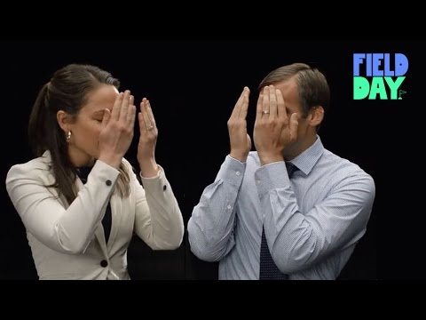 شاهد مقطع مؤثر لزوج وزوجة يختبران حبهم على مدار 100 عام