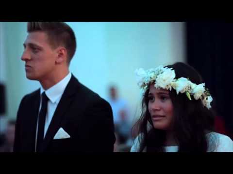 شاهد رقصة الهاكا فقرة أساسية في حفل الزفاف