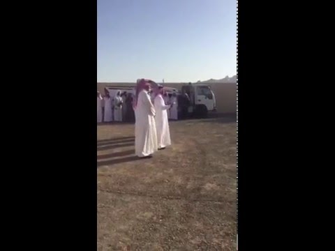 شاهد  هدية غير متوقعة لموظف