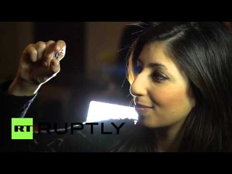 شاهد ماسة مصقولة زرقاء قيمتها 35 مليون دولار